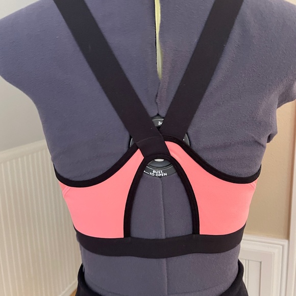 Victoria's Secret VSX Sports Bra Coral Watermelon Sparkly Mesh Sports Bra 34DD E - Picture 6 of 12